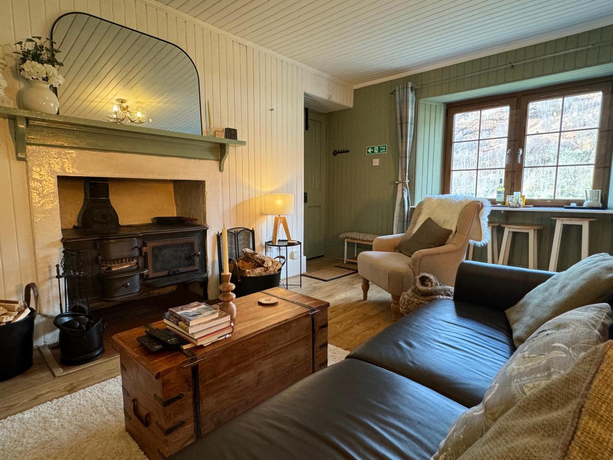 Rosemount Bothy - Highland Cottage Garve Buitenkant foto