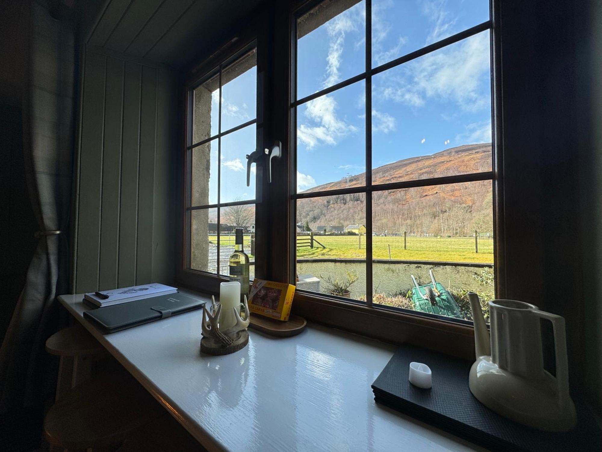 Rosemount Bothy - Highland Cottage Garve Buitenkant foto