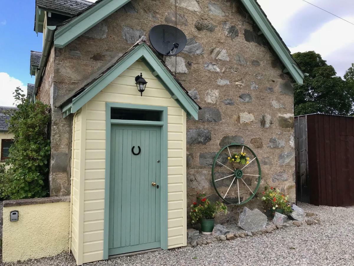 Rosemount Bothy - Highland Cottage Garve Buitenkant foto