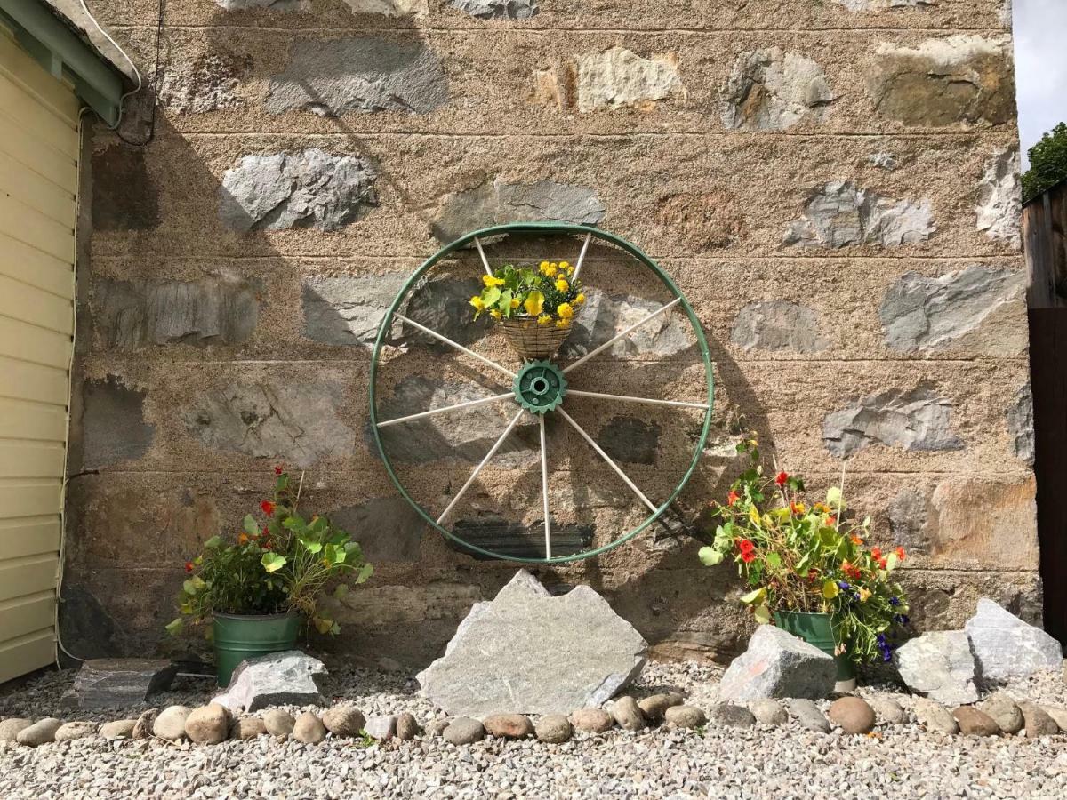 Rosemount Bothy - Highland Cottage Garve Buitenkant foto